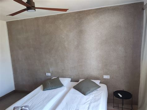 Factors that contribute to high maintenance costs on historic buildings