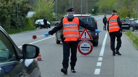 Coronavirus Pasqua E Pasquetta In Zona Rossa Molti I Divieti Pochi I