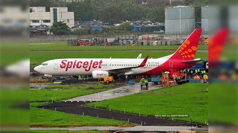 Dgca Slaps Rs 10 Lakh Fine On Spicejet For Training 737 Max Aircrafts