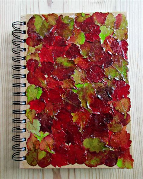 15 Leaf Decoupage Projects for Nature Lovers