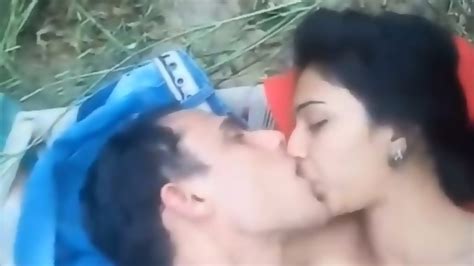 Jungle Honeymoon Indian Tickling Amateur Porn