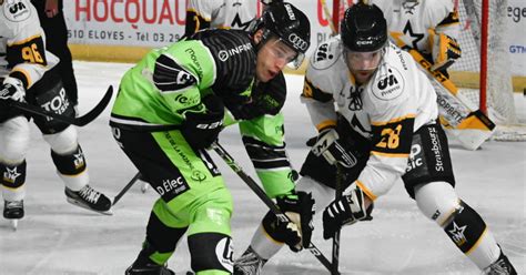 Hockey Sur Glace Division Les Wildcats Depinal Avec Un App Tit