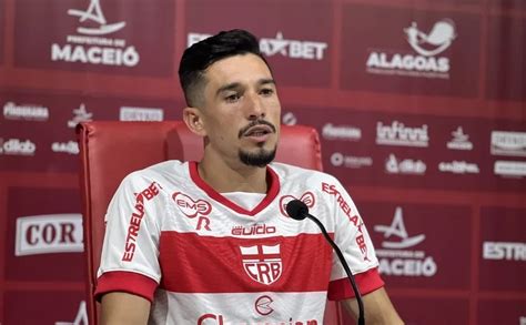 CSA anuncia a contratação do volante Juninho Valoura ex CRB Folha de