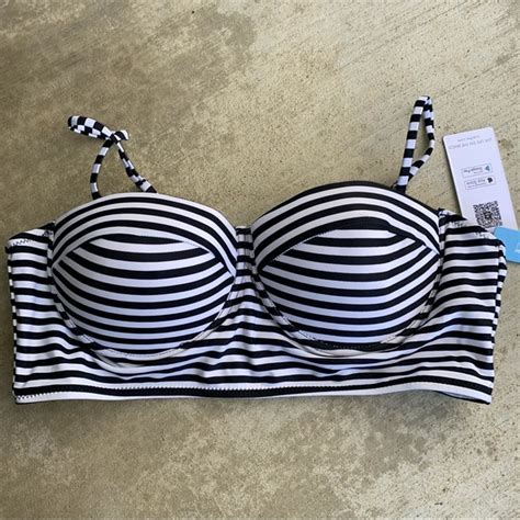Cupshe Swim Nwt White Black Stripe Cupshe Bikini Top Poshmark