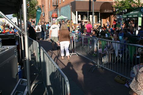 Rent Crowd Control Bike Rack Barricades In Iowa 84 Long