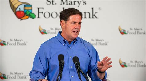 Az Gov Doug Ducey Doesnt Issue New Restrictions As Covid Cases Rise