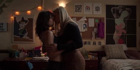 Nude video celebs Pauline Chalamet sexy Reneé Rapp sexy Amrit Kaur sexy Alyah Chanelle