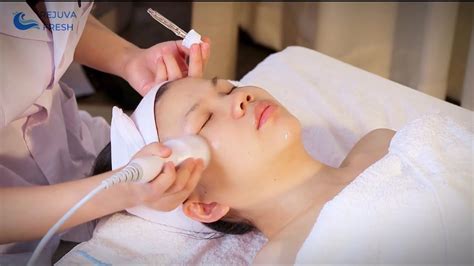 How To Do Facial Treatment With Eris Lipo Cavitation Machine 9 In 1