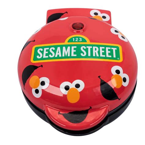 Uncanny Brands Sesame Street 'Elmo' Red Mini American Waffle Maker WM3-SES-ELM - The Home Depot