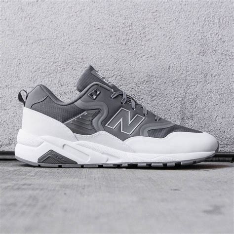 New Balance Men 580 Re-Engineered MRT580TF gray gunmetal white