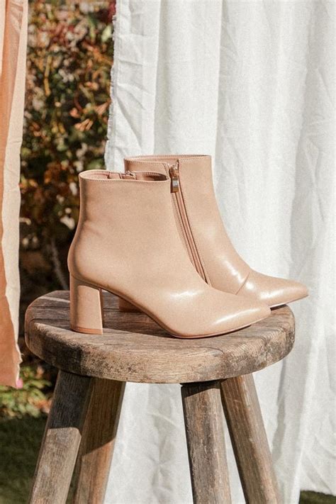 Lulus Sarai Light Nude Pointed Toe Ankle Booties In Natural Lyst