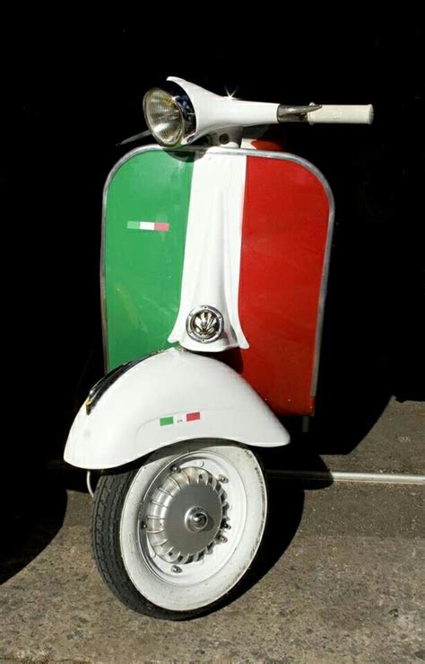 57 Best Vespa Color Of The Italian Flag Images On Pinterest Vespas