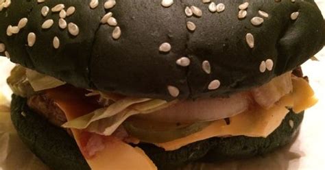 Burger King's Halloween Whopper turning people's poop green?