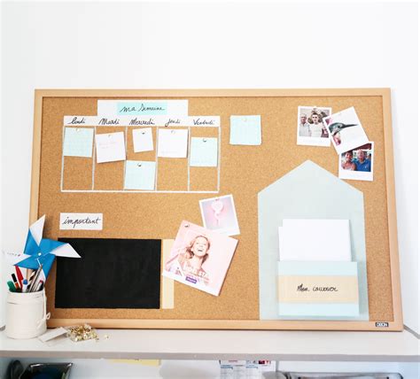 DIY UN TABLEAU EN LIÈGE POUR S ORGANISER Stacey Stachetti