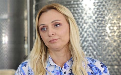 Ministarka Jelena Tanasković u poseti Destileriji Bosiljčić Infoera