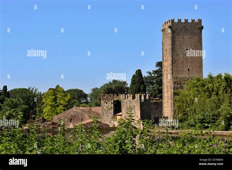 Ninfa Cisterna Di Latina Italy Hi Res Stock Photography And Images Alamy