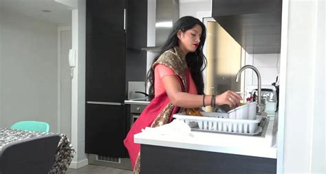 A Maid With A Big Ass Is Fucked By An Indian Stud ZB Porn