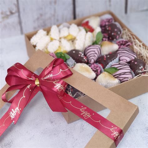 набор фруктов в шоколаде 20х20х7