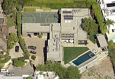 Leonardo DiCaprio Hollywood Hills House - Celebrity Homes on StarMap.com®