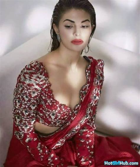 Jacqueline Fernandez Hot Photos Bollywood Actress Sexy Photos 12 Photos