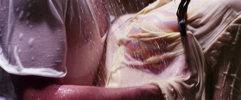 Nude Video Celebs Yuqi Liu Sexy Lan Kwai Fong 22012