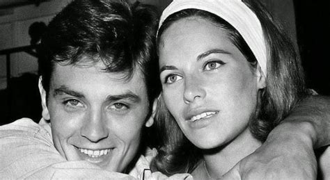 Morta Di Cancro La Prima E Unica Moglie Di Alain Delon Per Lei L