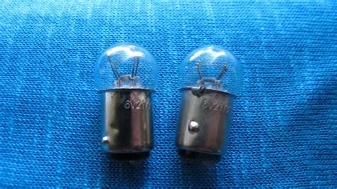 2 X LIGHT BULBS 6 Volt 21 Watt Dual Filament Small Globe Rear Brake