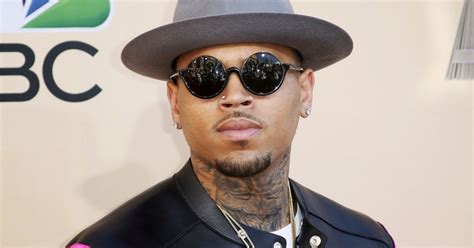 El Oscuro Historial De Violencia De Chris Brown Será Expuesto En Un