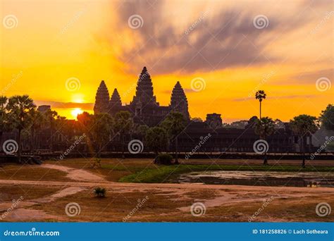 Stunning Fiery Sunrise at Angkor Wat Temple in the Morning with Orange ...