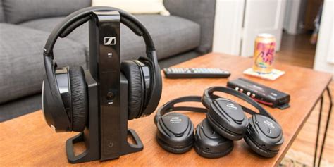 The Best Wireless Tv Headphones Reviews By Wirecutter A New York Times Company