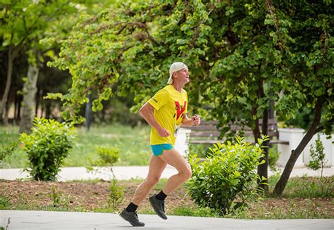 Бегать сильно - RUNIRON