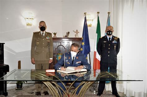 Gli Addetti Militari Esteri Visitano Il Stormo Aeronautica Militare