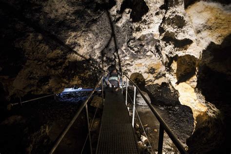 Fotos Fotos De La Misteriosa Cueva De Aragón Donde Se Explora Y Medita