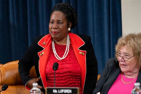 Us Rep Sheila Jackson Lee Is Running For Houston Mayor Cw39 Houston