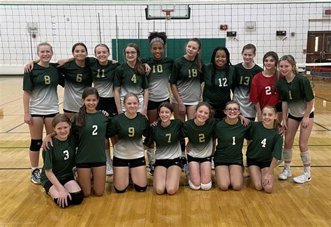 Glenvar Middle School volleyball finishes 14-2 – Salem Times Register