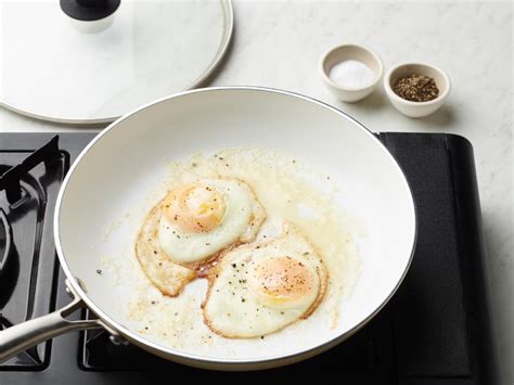 How To Fry An Egg Food Network