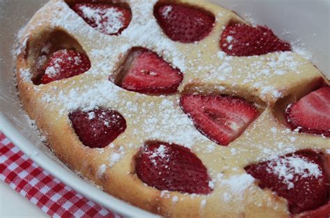 Clafoutis Met Aardbeien French Food Stories