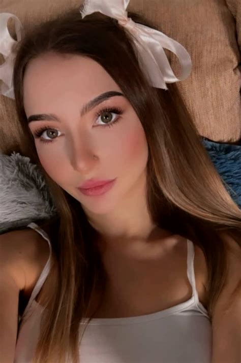 Am I Hot Or Not F R Amihotsfw