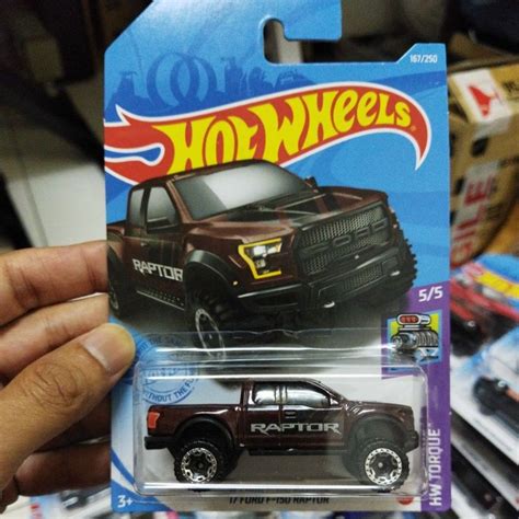 Hotwheels 17 Ford F 150 Raptor Shopee Malaysia