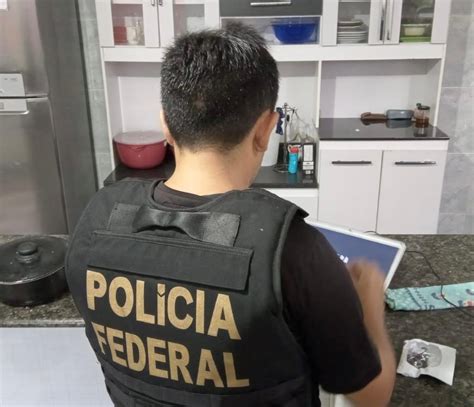 Pf Faz Buscas Em Casa De Homem De Anos Suspeito De Armazenar