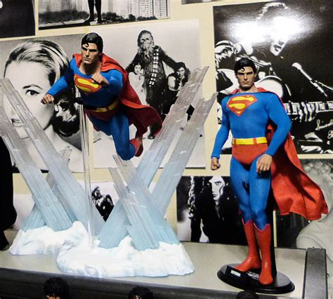 Tiny Creatures Superman Christopher Reeve 1978 Hot Toys