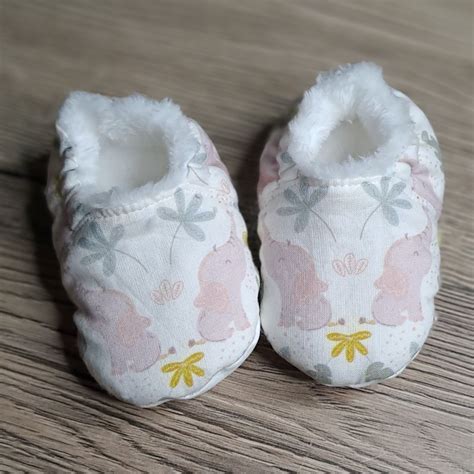 EN STOCK Chaussons Eléphants 0 6 mois Les créas de Laetiss