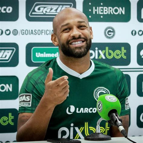 Goiás Esporte Clube on Twitter Coletiva Fellipe Bastos Assista