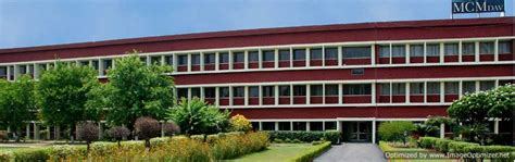 MCM DAV College For Women Chandigarh Admission 2023 Courses Fees