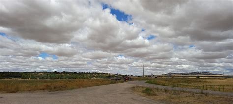 La Nube Flotaba En El Cielo Blanca Y Reluciente Nubes Cielo