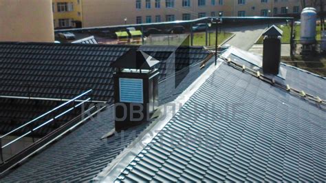Организация слухового окна на кровле - производство "Кровельные системы"