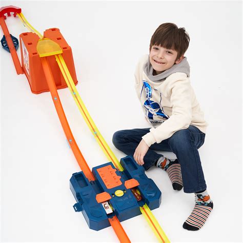 Set De Joaca Hot Wheels Unlimited Power Boost EMAG Ro