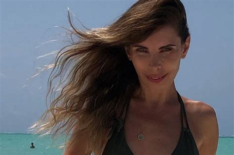 Agnieszka Dygant W Bikini Mo E Zawstydzi Niejedn Nastolatk Jej Nowe Zdj Cia S Ob Dne