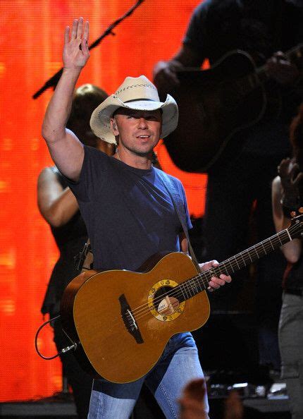 Pin by Sheila Trevitts on Kenny Chesney | Kenny chesney, Music, Man