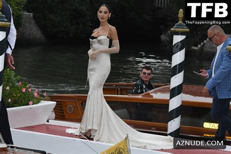 Giulia De Lellis Sexy Seen Showcasing Her Hot Cleavage At The Venice International Film Festival